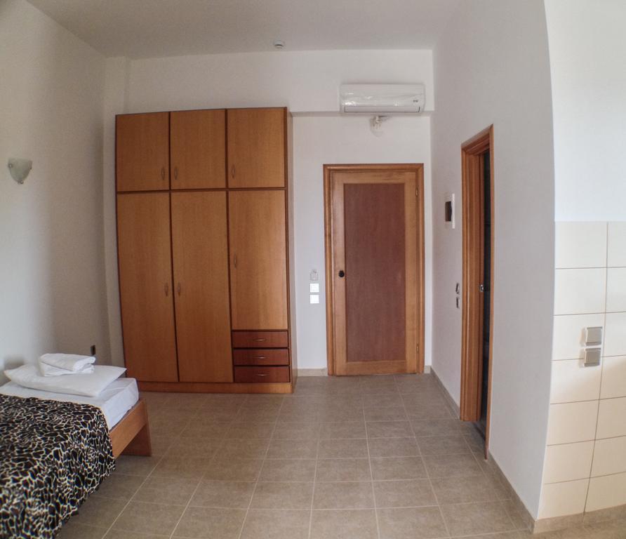 Hotel Ledras Gennadi Habitación foto